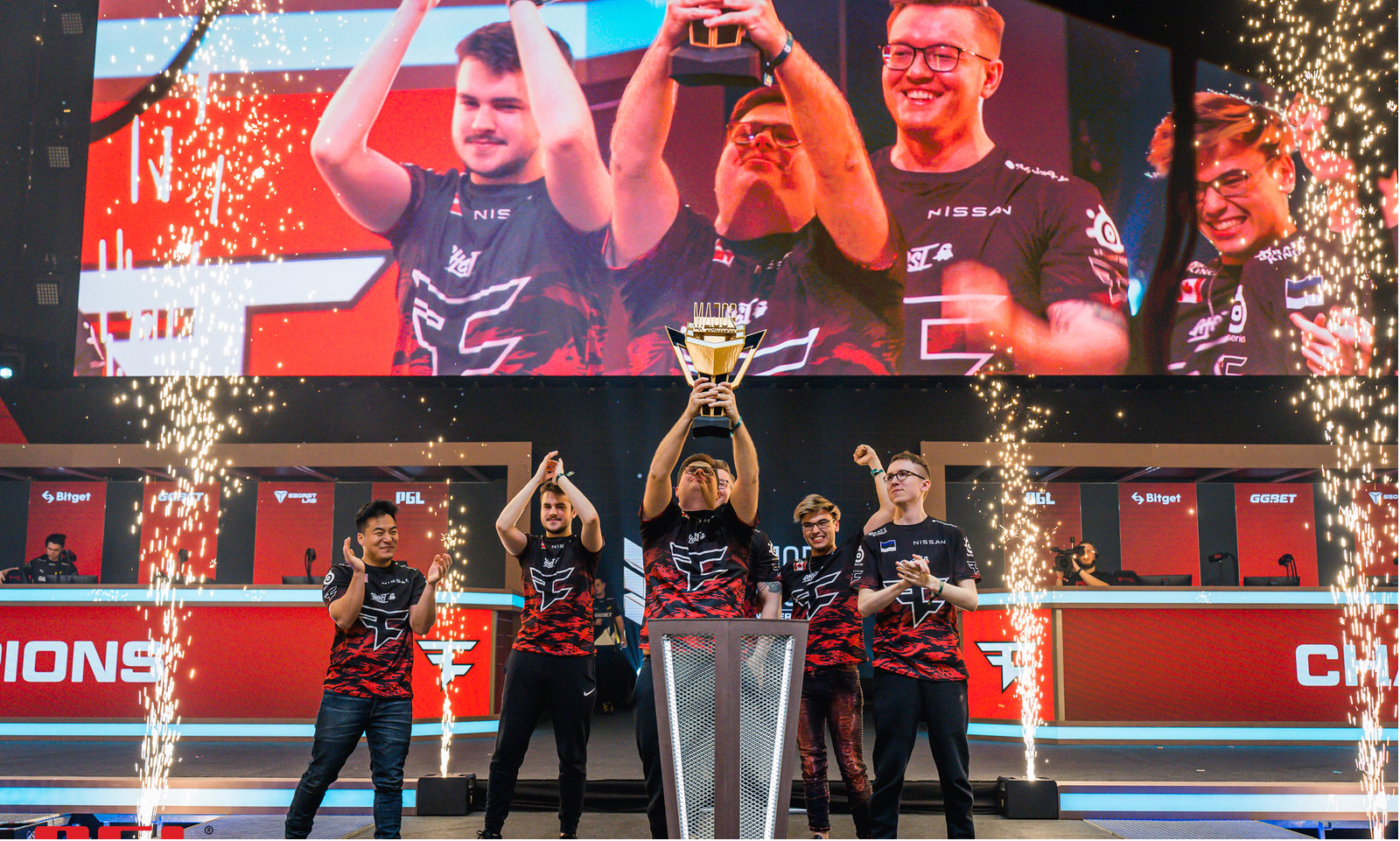 碰瓷王哈登 碰瓷王哈登